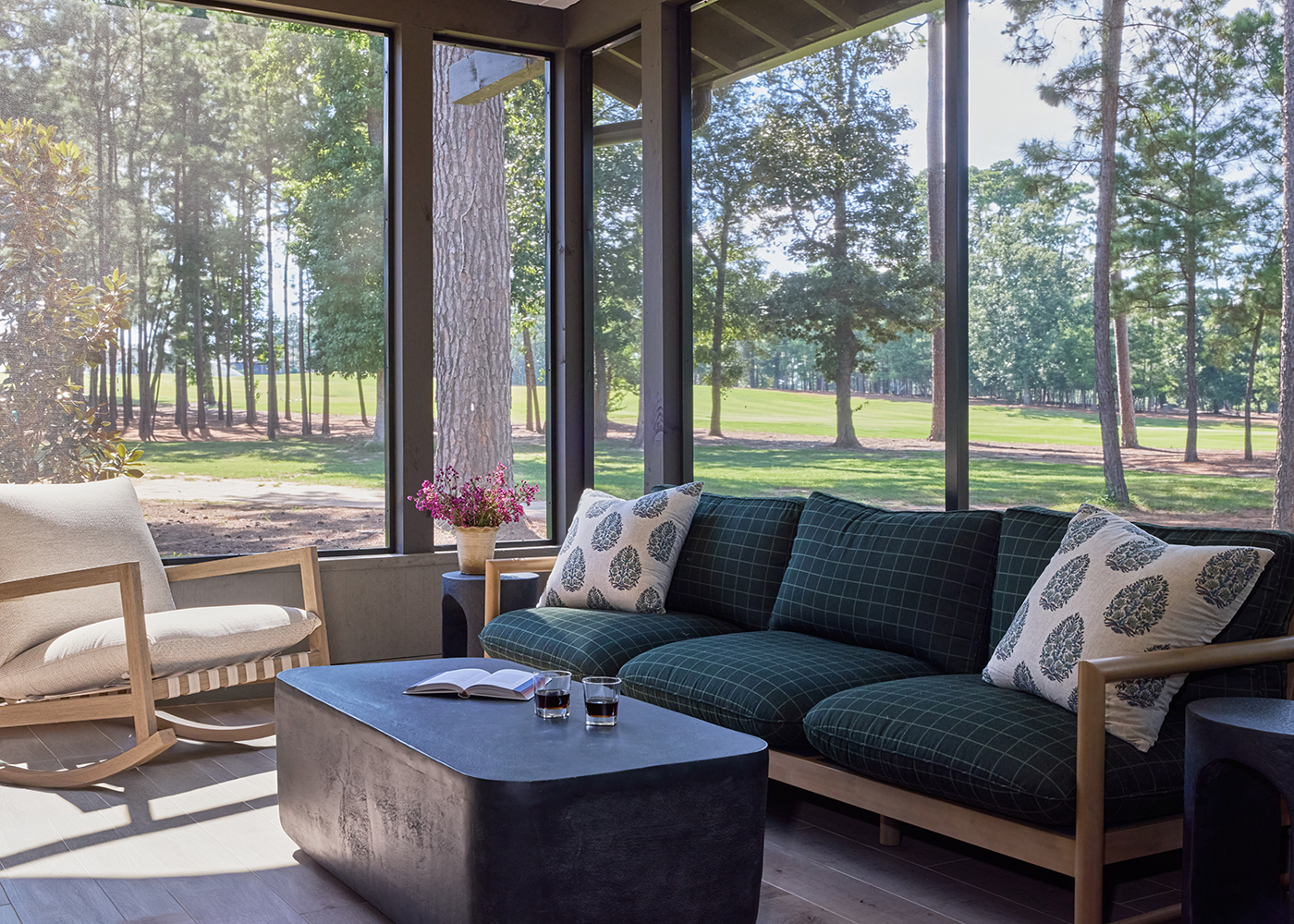 Bluejack Cottage / 03